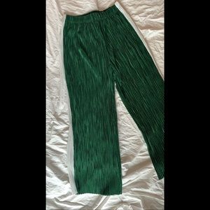 Urban outfitters accordion pant